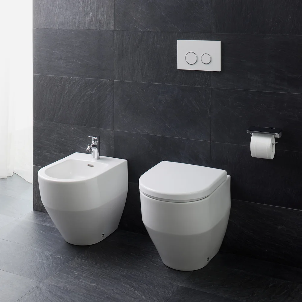 LAUFEN PRO SLIM TOALETTSETE M/SOFT-CLOSE HVIT v:9568994 LAUFEN PRO SLIM TOALETTSETE M/SOFT-CLOSE HVIT v:9568994