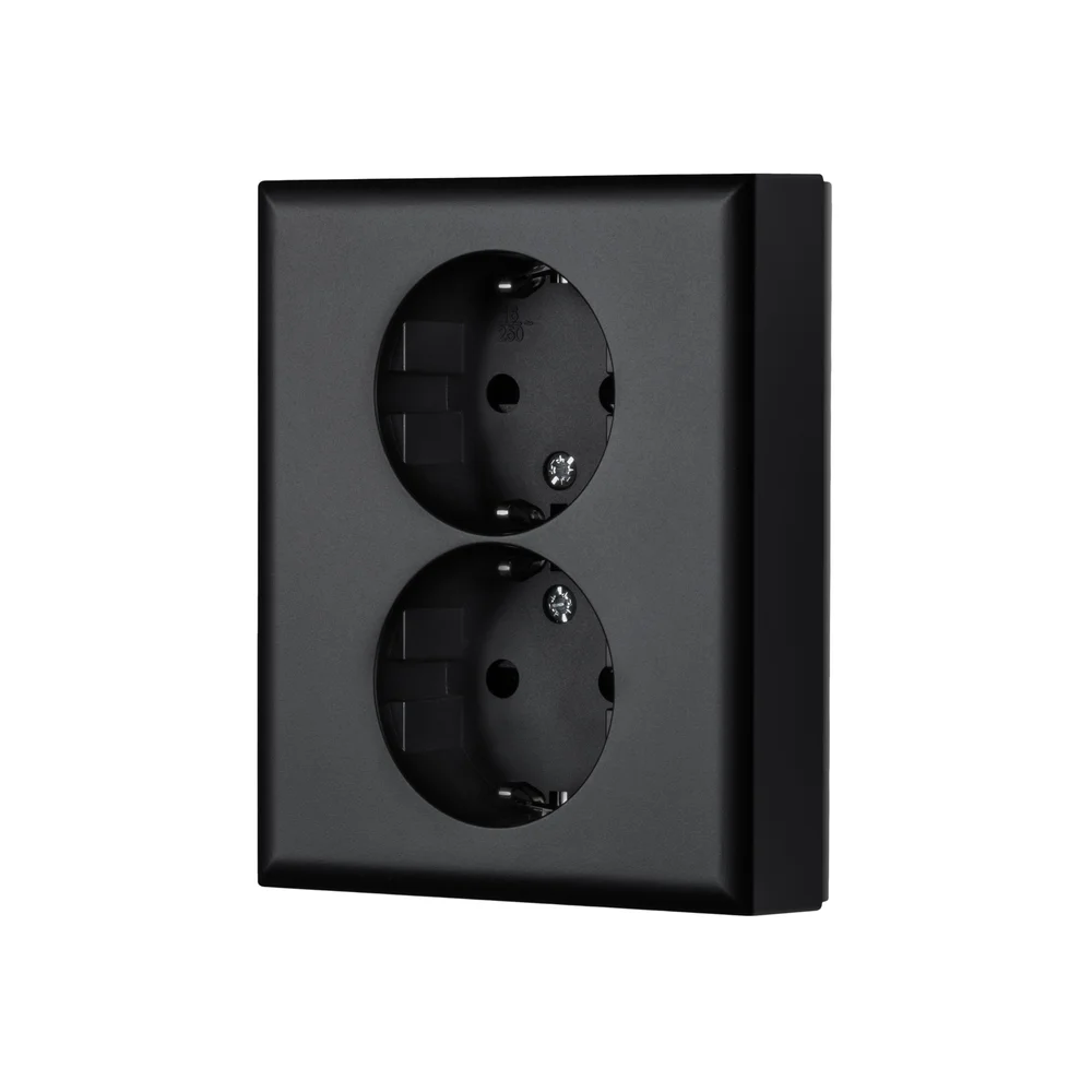 Stikkontakt dobbel m/jord innfelt sort v:1497905 Stikkontakt dobbel m/jord innfelt sort v:1497905