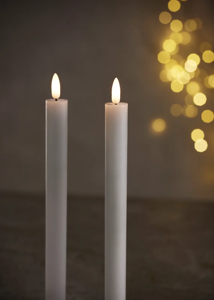 Kronelys med 3D-LED flamme 2 stk 24 cm v:9149071 Kronelys med 3D-LED flamme 2 stk 24 cm v:9149071