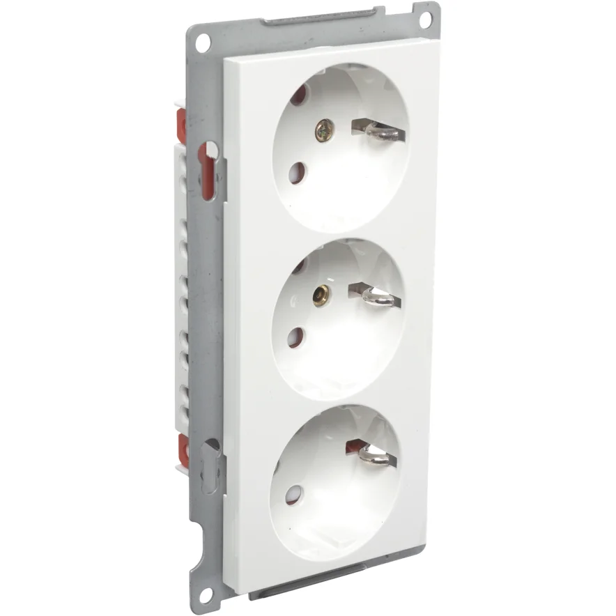 ELKO STIKKONTAKT 3-VEIS M/JORD INNFELT S1093 HVIT v:9769388