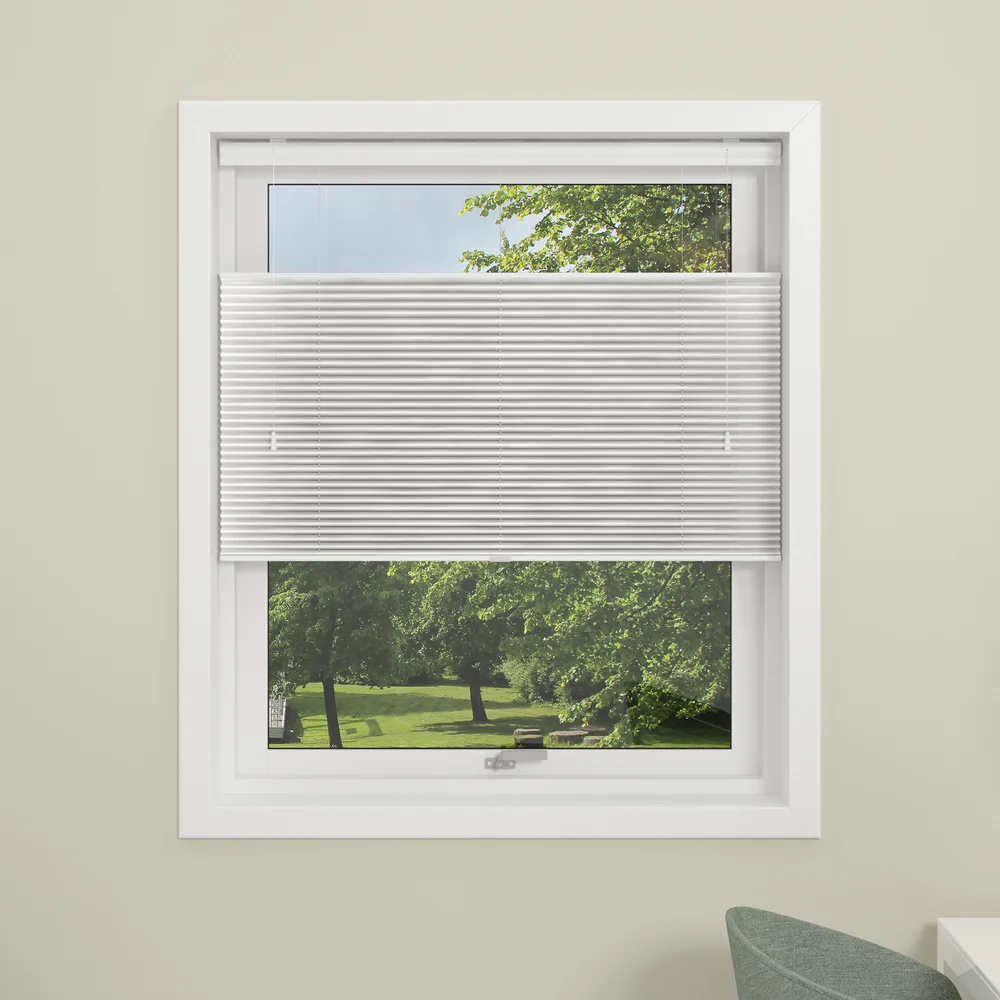 DEBEL PLISSÉGARDIN TOUCH SPLIT LYSDEMPENDE HVIT 110X160 v:4065366 DEBEL PLISSÉGARDIN TOUCH SPLIT LYSDEMPENDE HVIT 110X160 v:4065366