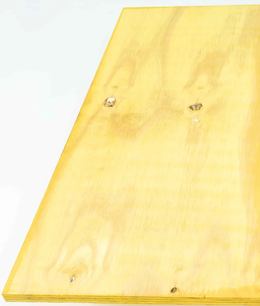 Kryssfiner oljet eukalyptus/furu kombinasjon 15x1500x750 mm – oljet forskalingsplate v:8103881