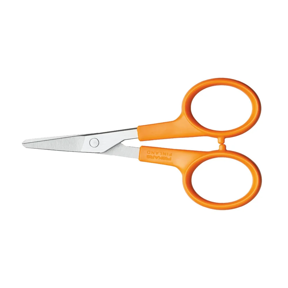 Fiskars Neglesaks med rundet spiss, Classic, 10 cm v:3641950 Fiskars Neglesaks med rundet spiss, Classic, 10 cm v:3641950