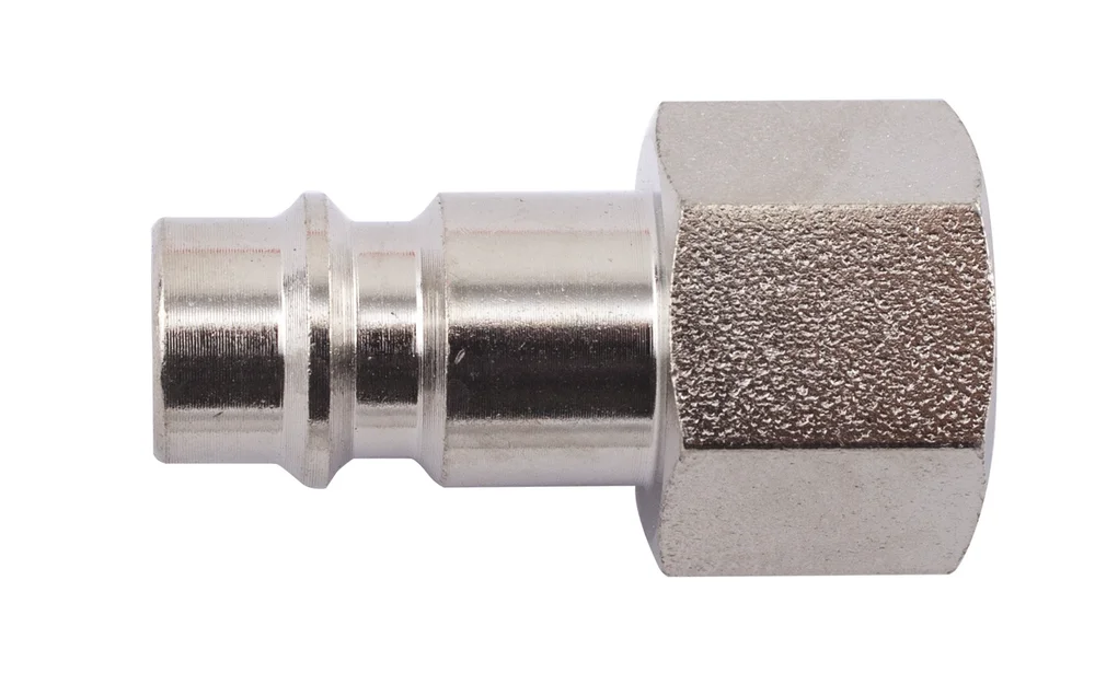 NIPPEL 1/4 EURO INNVENDIG GJENGER v:7005662 NIPPEL 1/4 EURO INNVENDIG GJENGER v:7005662