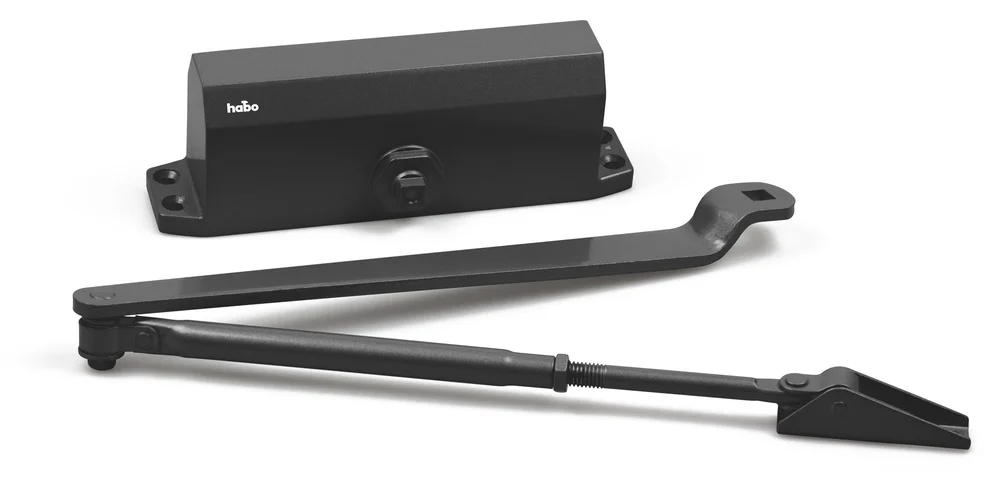 Habo dørlukker 400 komplett sort – justerbar for dørbredde 820–1100 mm og opptil 85 kg v:6909434
