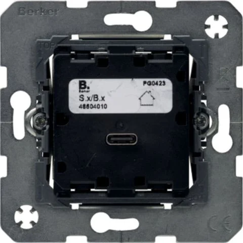 48604010 Hager Ladeuttak 4048135