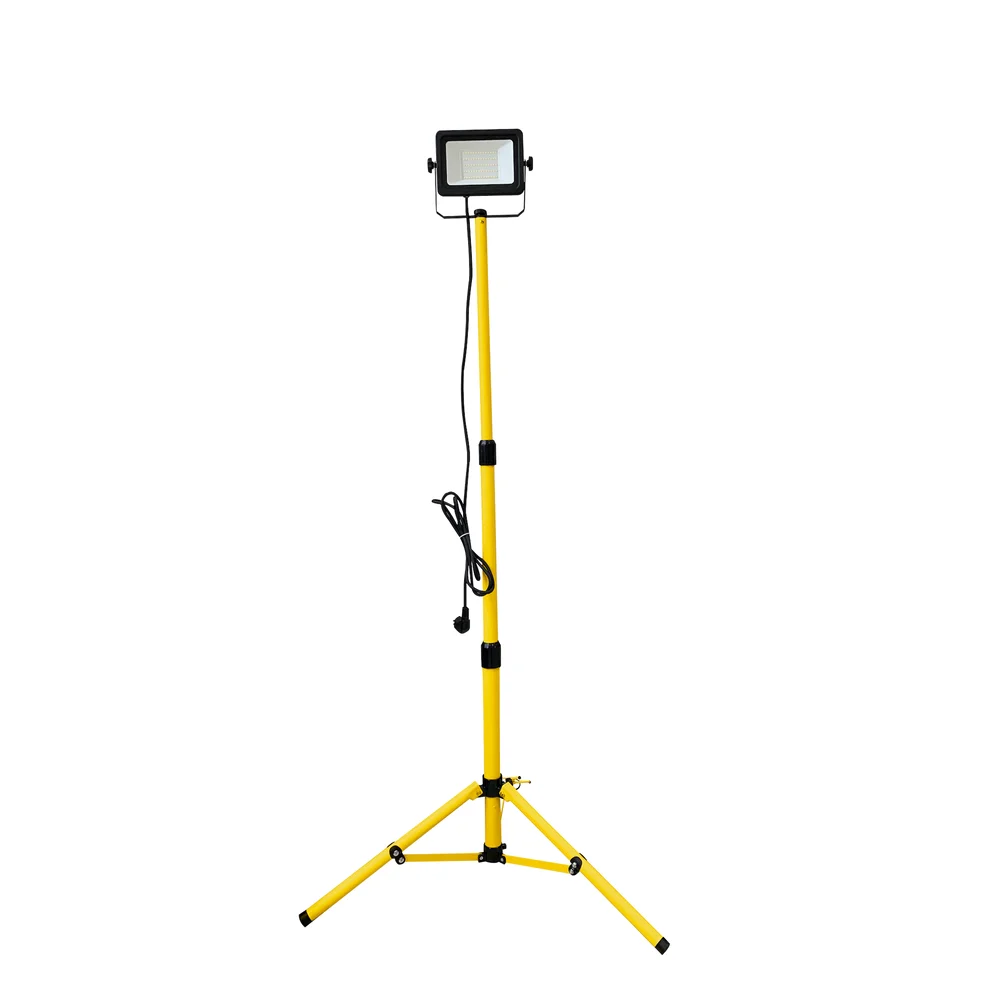 TREND ARBEIDSLAMPE PÅ STATIV 50W 4250LM LED IP44 v:9894823