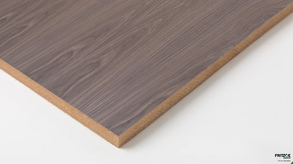 MDF Finer Valnøtt Crowncut A+/B 23x2440x1220 – Fritzøe Engros v:5628014 MDF Finer Valnøtt Crowncut A+/B 23x2440x1220 – Fritzøe Engros v:5628014