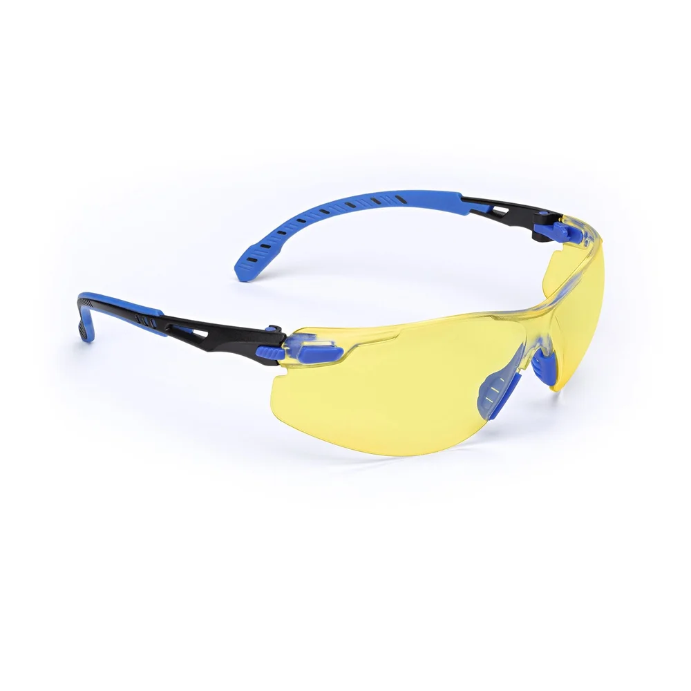 3M Skyddsglasögon Solus 1000, gul lins med reptålig anti-fog-beläggning & blå/svart båge, S1103SGAF-EU v:2948413