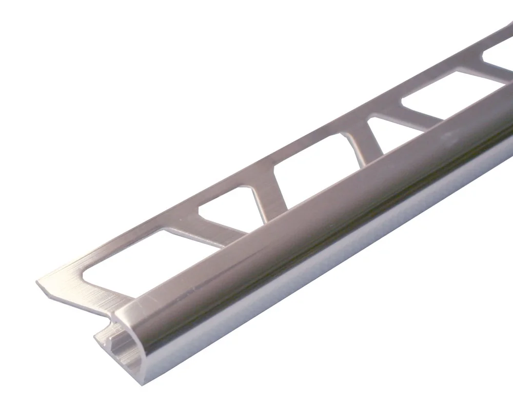 Hjørnelist 12,5mm polert aluminium v:4493558 Hjørnelist 12,5mm polert aluminium v:4493558