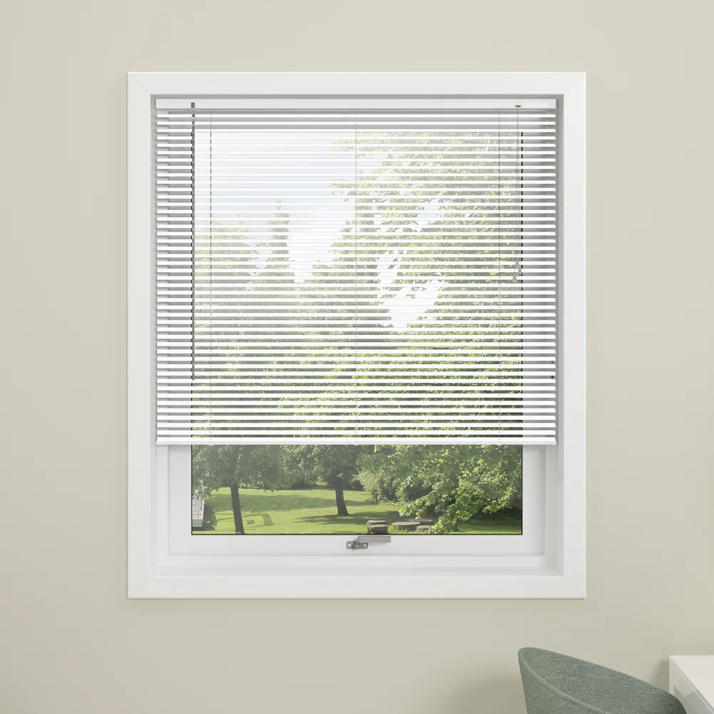 DEBEL ALU. PERSIENNE 25MM 80X160, HVIT v:9872998
